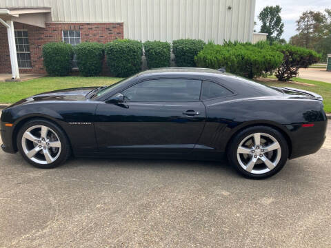 2010 Chevrolet Camaro for sale at ALLEN JONES USED CARS INC in Steens MS