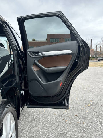 2016 Audi Q3 2.0T Premium Plus