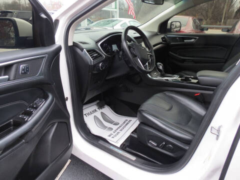 2017 Ford Edge Titanium