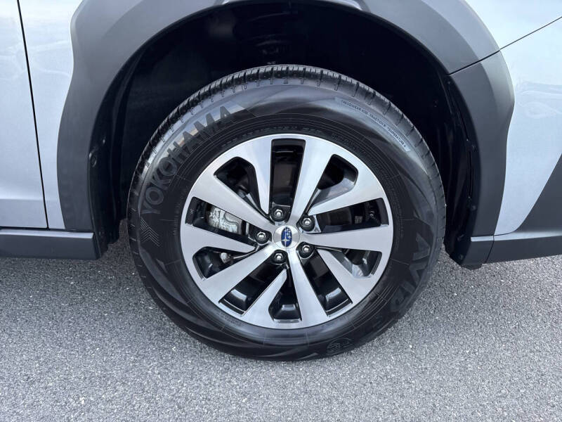 2024 Subaru Outback Premium
