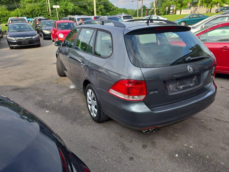 2009 Volkswagen Jetta SportWagen S