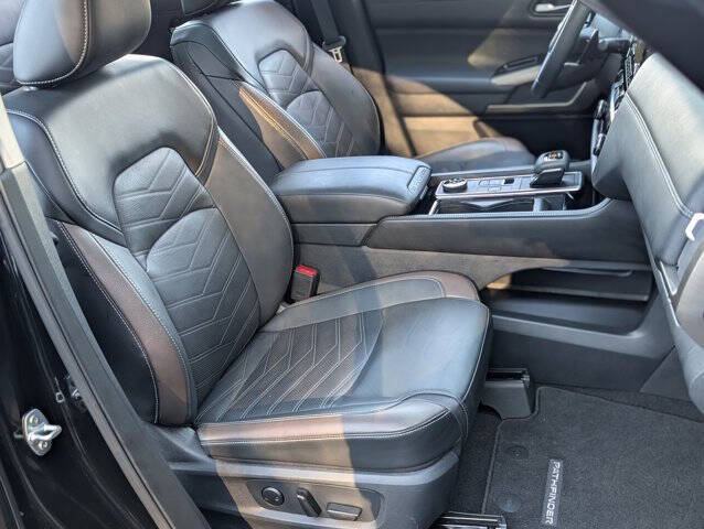 2024 Nissan Pathfinder Platinum