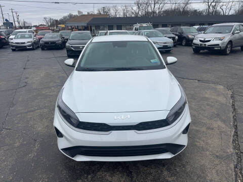 2023 Kia Forte LX