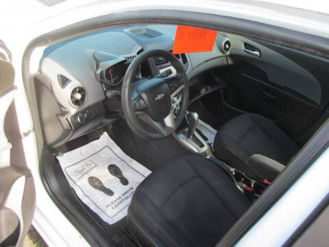 2016 Chevrolet Sonic LT Auto