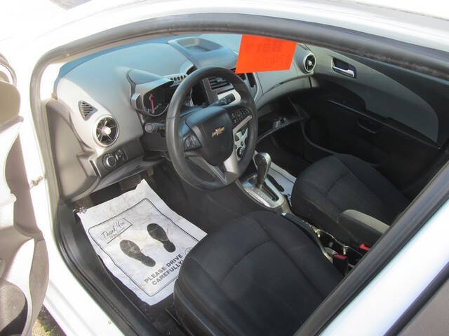 2016 Chevrolet Sonic LT Auto