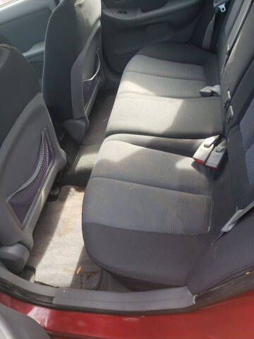 2005 Hyundai Elantra GLS