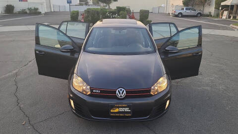 2011 Volkswagen GTI Base PZEV