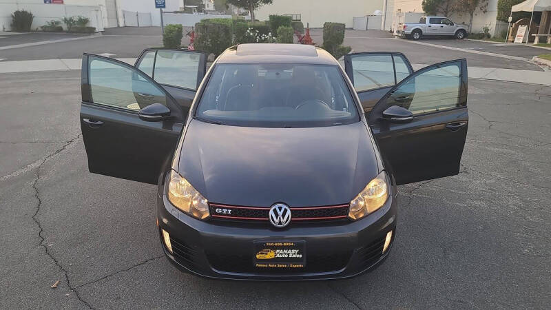 2011 Volkswagen GTI Base PZEV