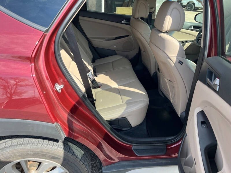 2017 Hyundai Tucson SE Plus