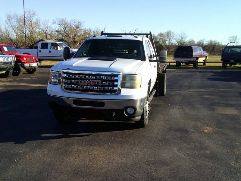 2013 GMC Sierra 3500HD WT photo 2