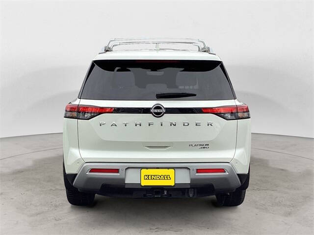 2023 Nissan Pathfinder Platinum