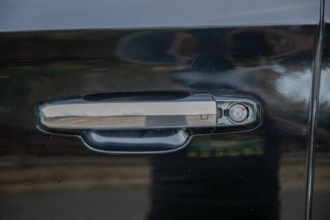 2018 Cadillac Escalade Standard