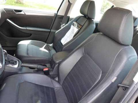 2014 Volkswagen Jetta SEL PZEV