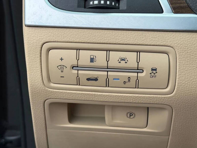 2018 Genesis G80
