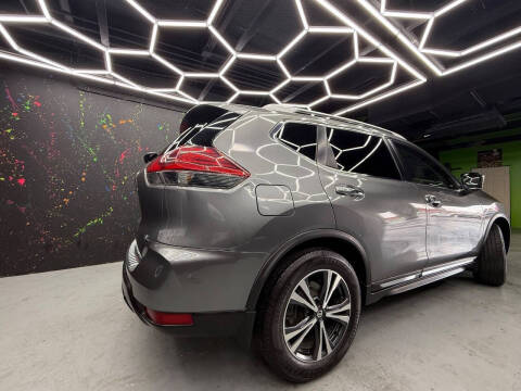 2017 Nissan Rogue SL