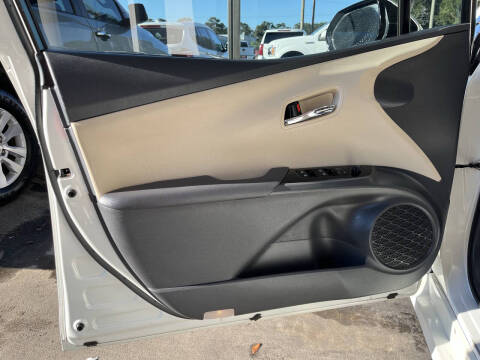 2017 Toyota Prius Two Eco