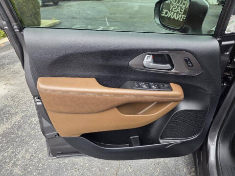 2017 Chrysler Pacifica Limited