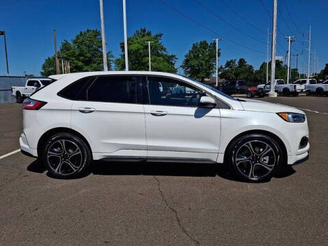 2022 Ford Edge ST