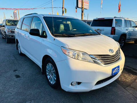 2014 Toyota Sienna for sale at California Auto Sales in Amarillo TX