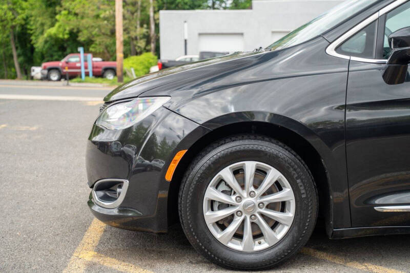 2017 Chrysler Pacifica