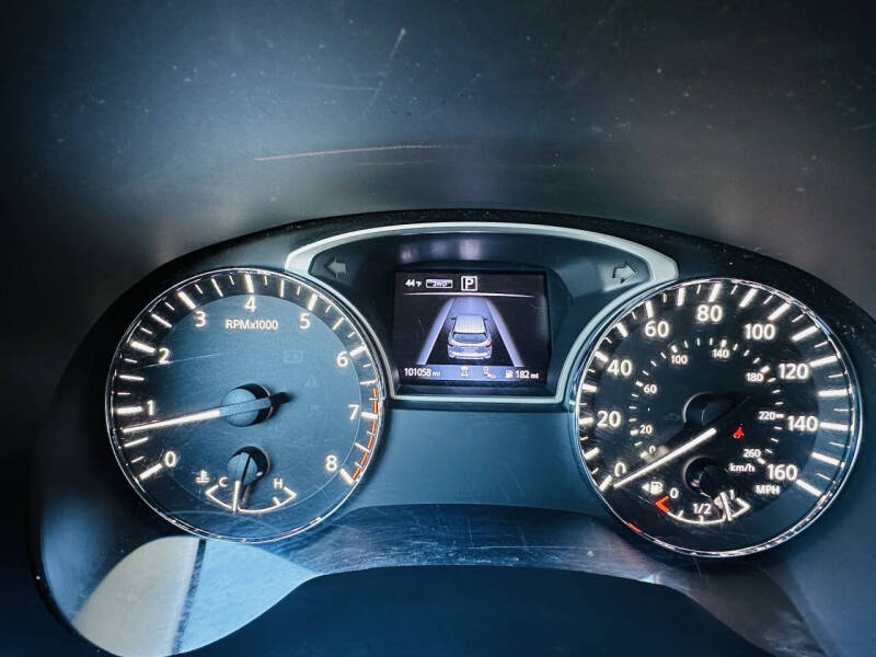 2018 Nissan Pathfinder SL