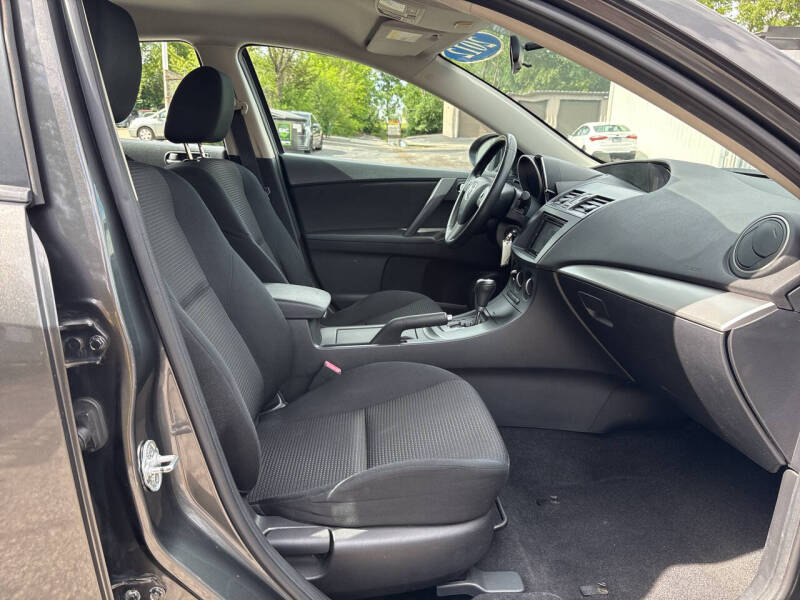2012 Mazda MAZDA3 i Touring