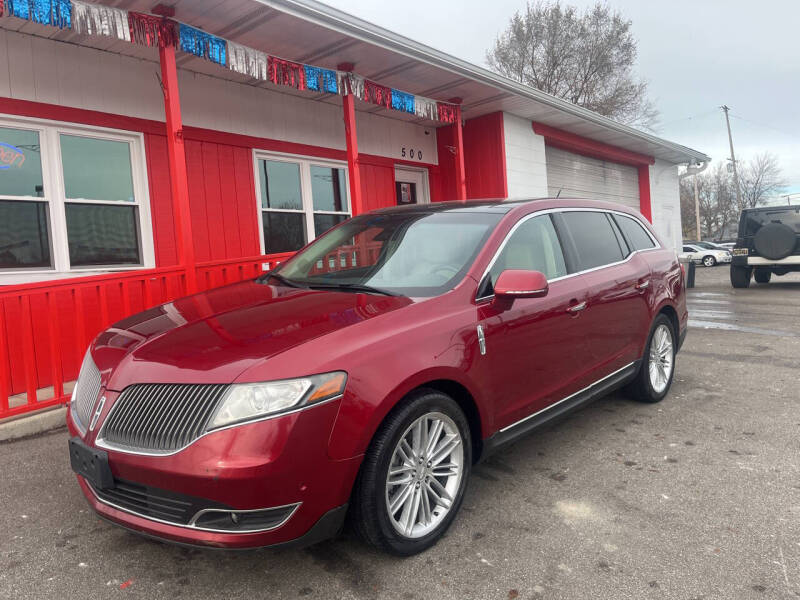 2014 Lincoln MKT EcoBoost photo 3