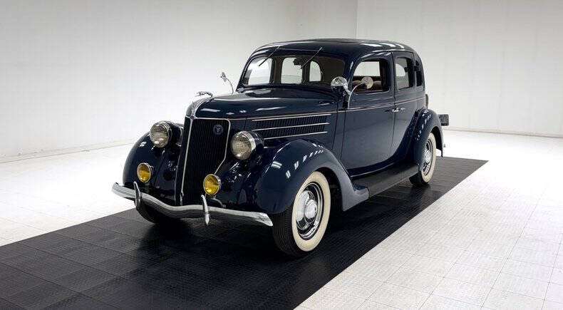 1936 Ford Deluxe
