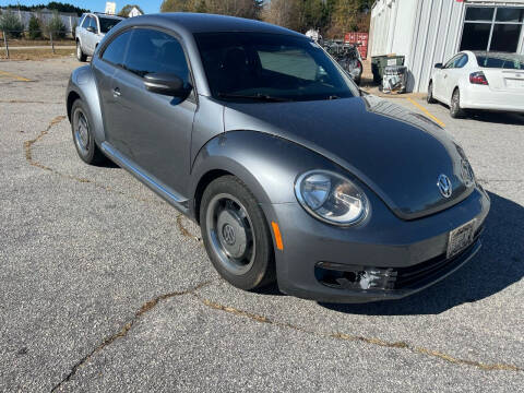 2012 Volkswagen Beetle for sale at UpCountry Motors in Taylors SC