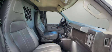 2016 Chevrolet Express 2500