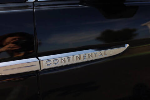 2019 Lincoln Continental Select