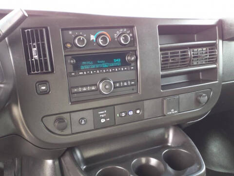 2024 Chevrolet Express 2500