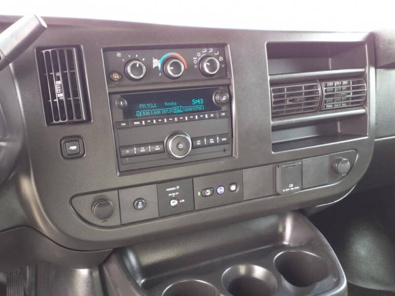 2024 Chevrolet Express 2500