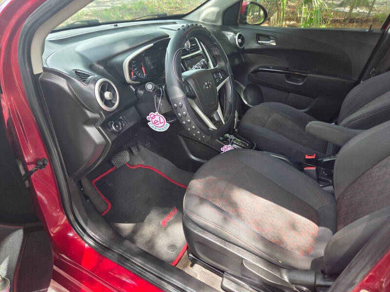2019 Chevrolet Sonic LT Auto