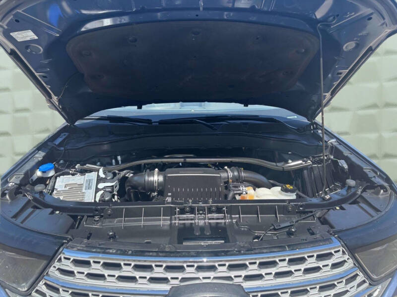 2021 Ford Explorer Platinum