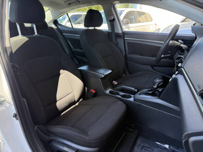 2020 Hyundai Elantra SEL