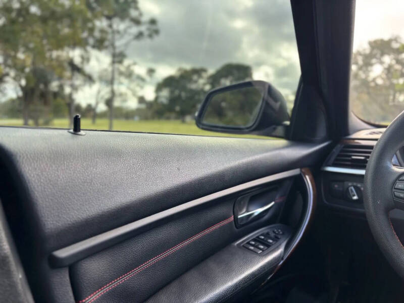 2015 BMW 3 Series 328i xDrive