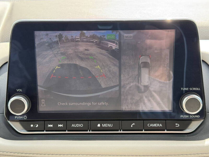 2021 Nissan Rogue SL