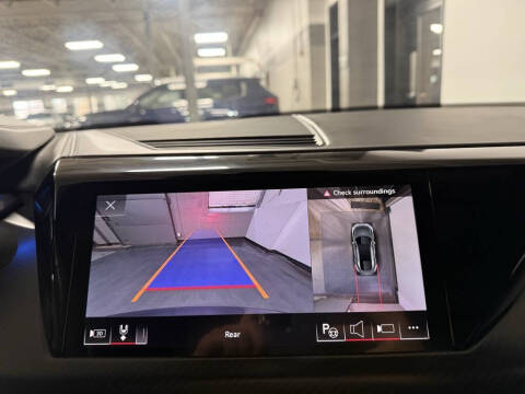 2022 Audi e-tron GT quattro Prestige