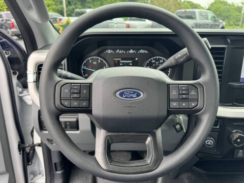 2025 Ford F-350 Super Duty XL