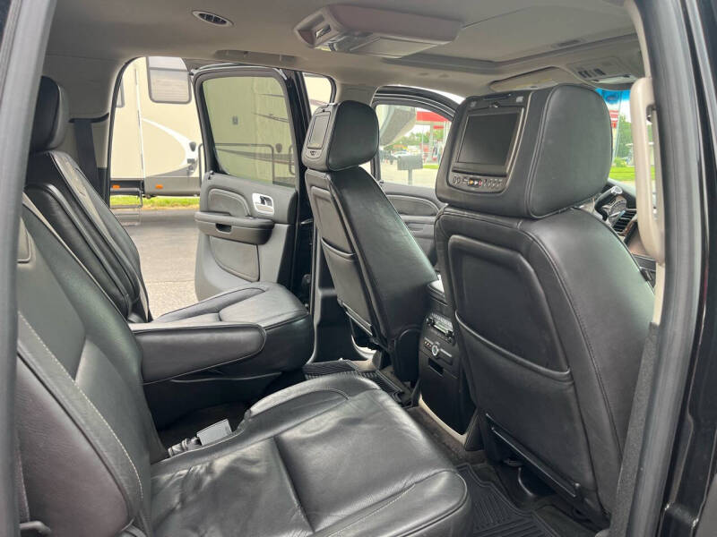 2014 Cadillac Escalade ESV Platinum