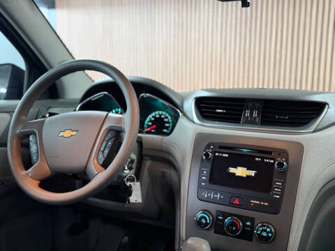 2017 Chevrolet Traverse LS
