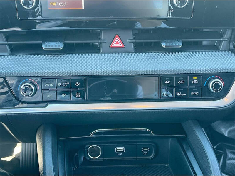 2024 Kia Sportage Hybrid LX