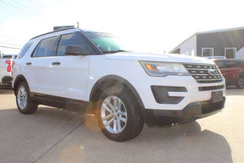 2016 Ford Explorer