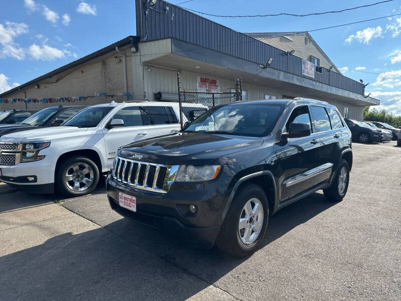 2011 Jeep Grand Cherokee for sale at Six Brothers Mega Lot in Youngstown OH