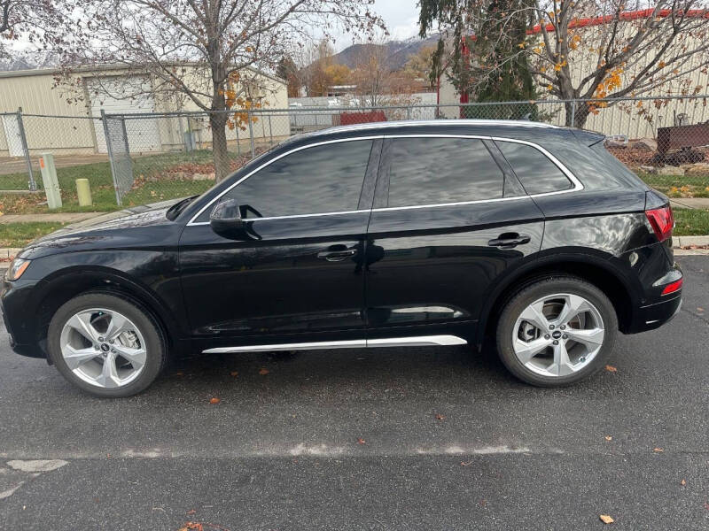 2021 Audi Q5 quattro Prestige 45 TFSI