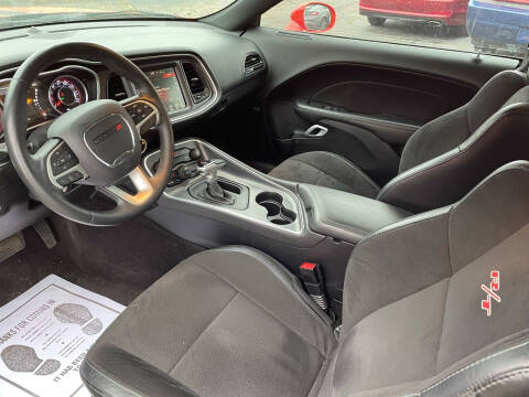 2016 Dodge Challenger R/T Plus