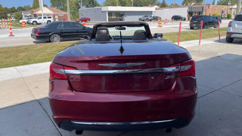 2011 Chrysler 200 Touring