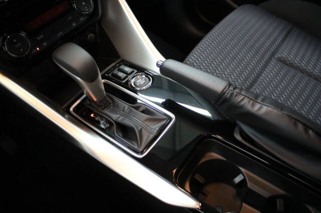 2026 Mitsubishi Eclipse Cross LE