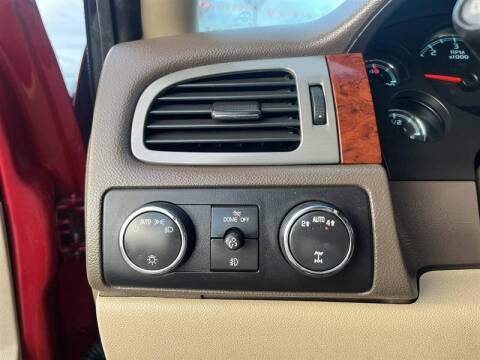 2013 GMC Yukon XL SLT